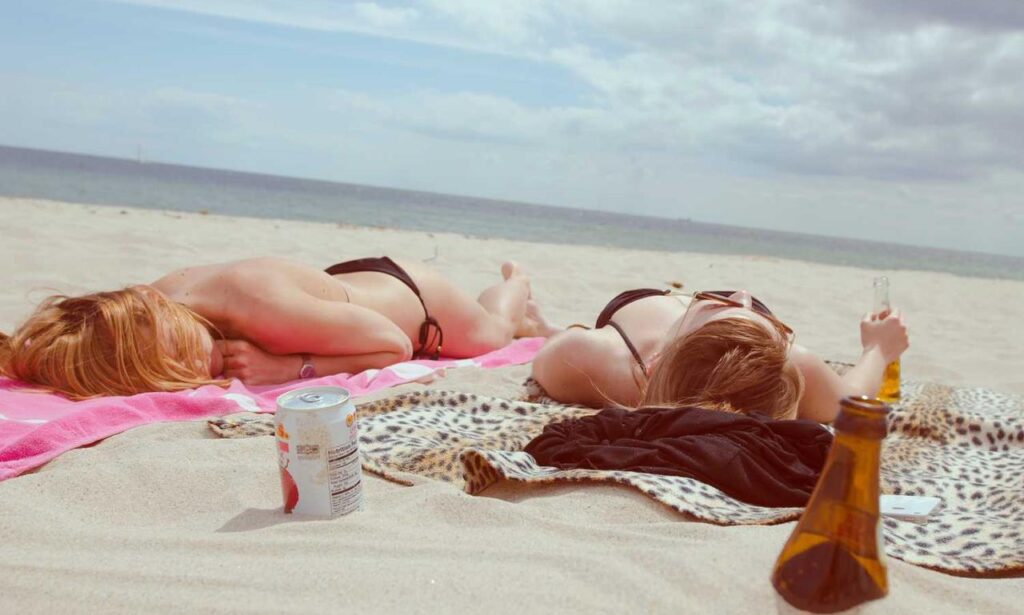 fpmomhacks parenting advice by famousparenting