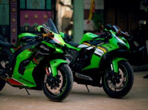 kawasaki shin énekes