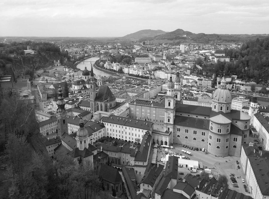 Beyond the GIF: Creative Ways to Share Your Morning Message